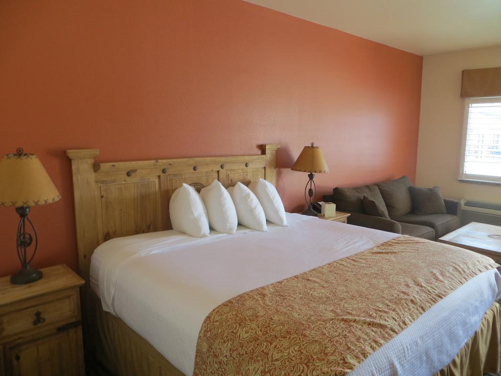Hotel Texas Cuero Rum bild